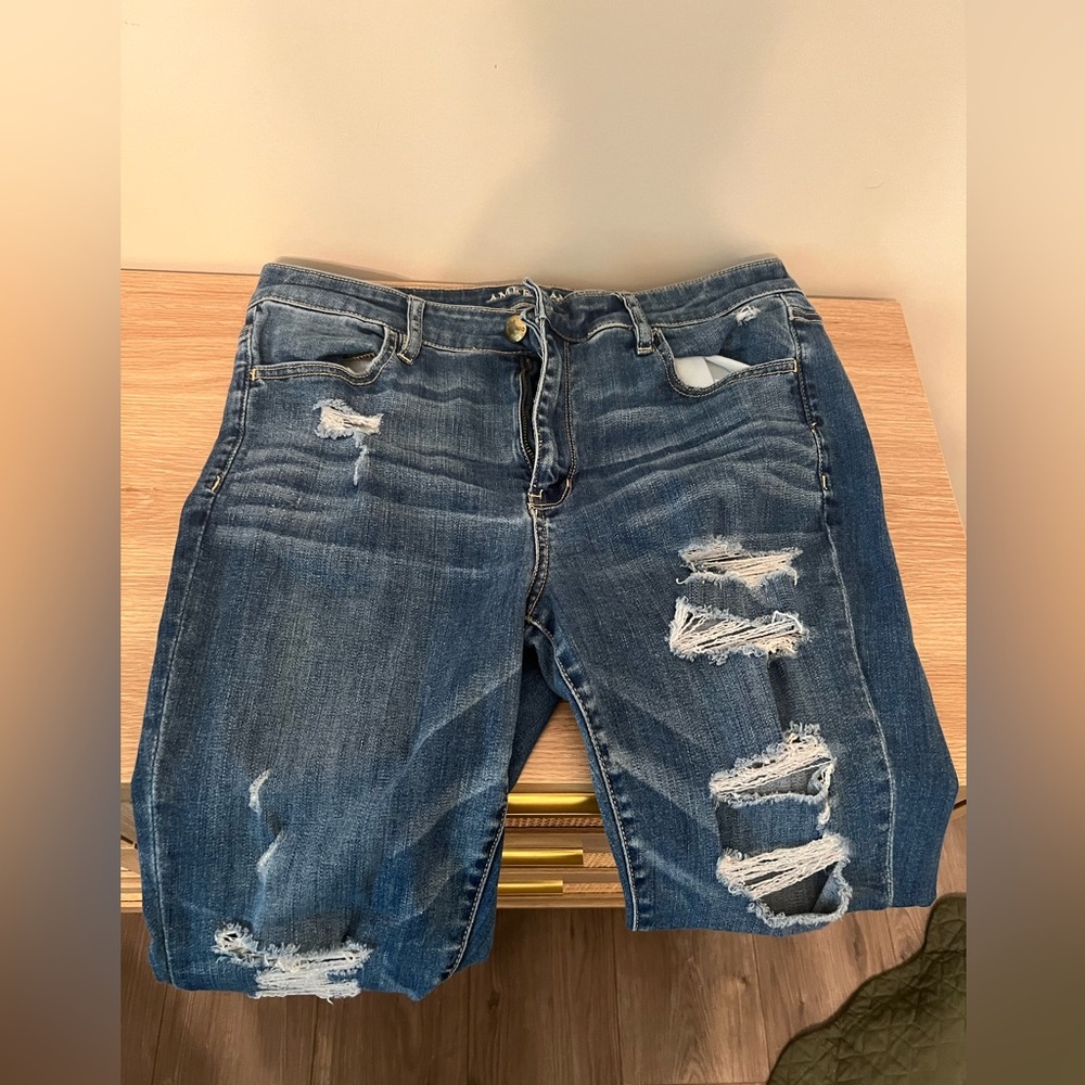 American eagle High Waisted Jeans size 14